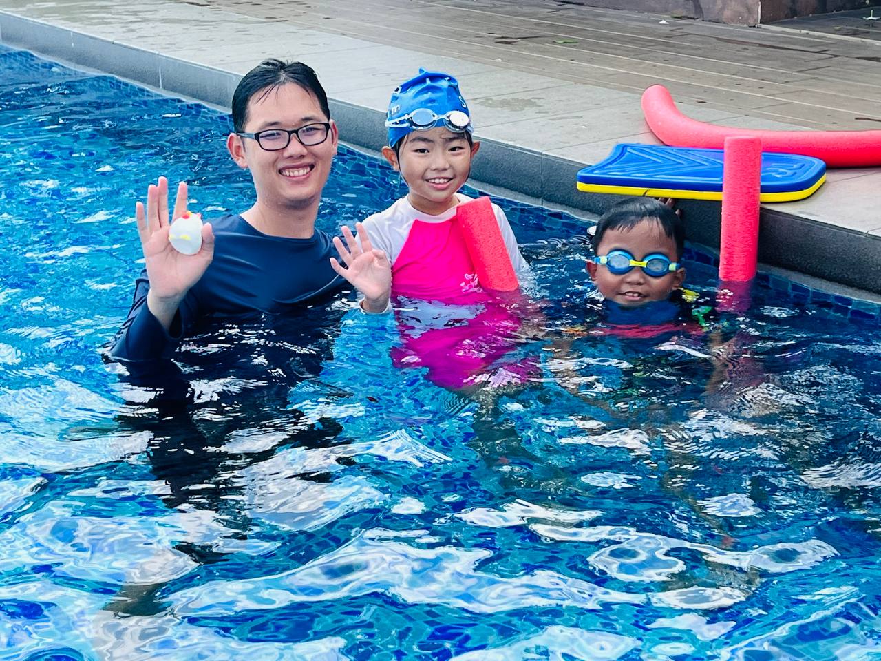 photo_6179051526589363385_y